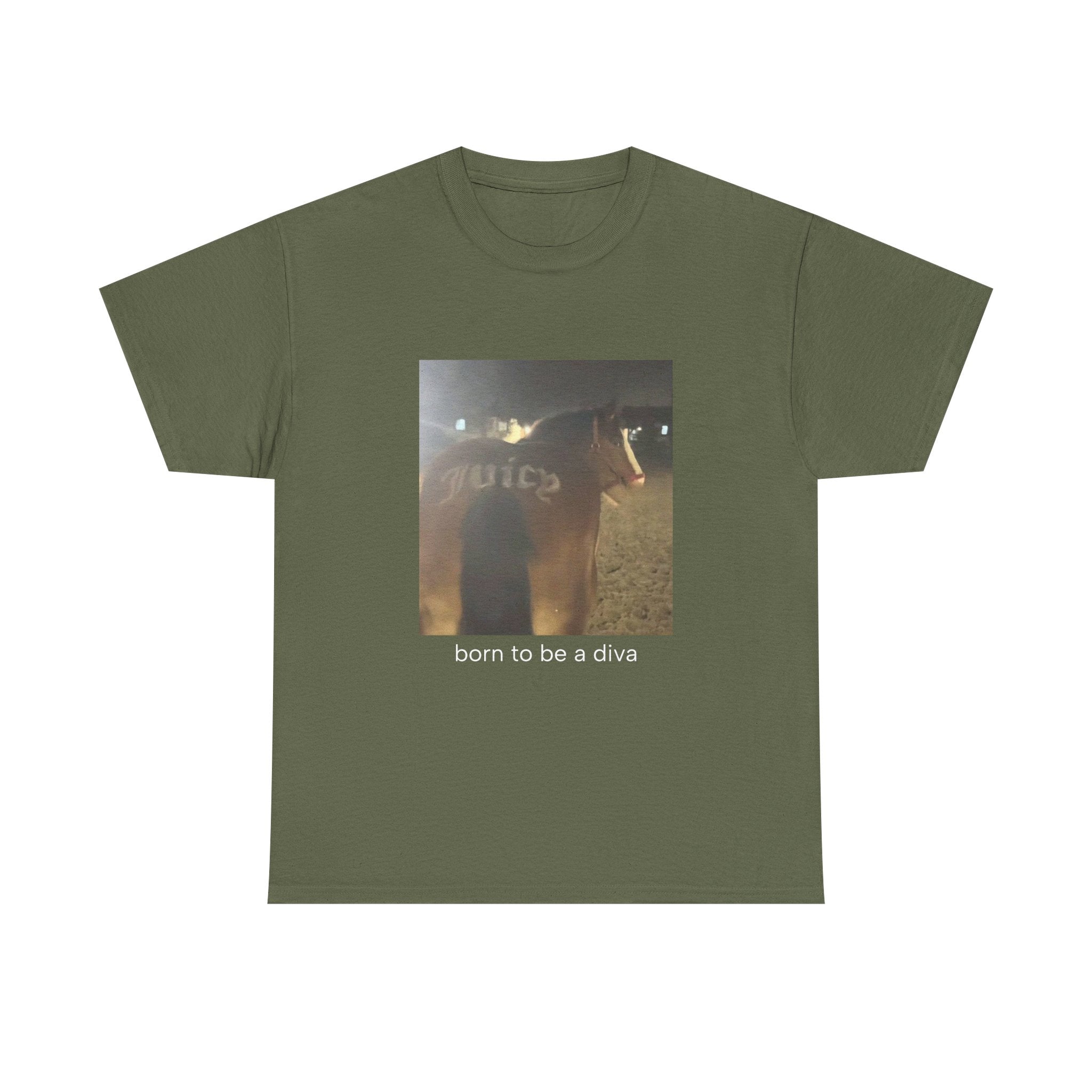 T-Shirt — 'born to be a diva' Photo Graphic Tee